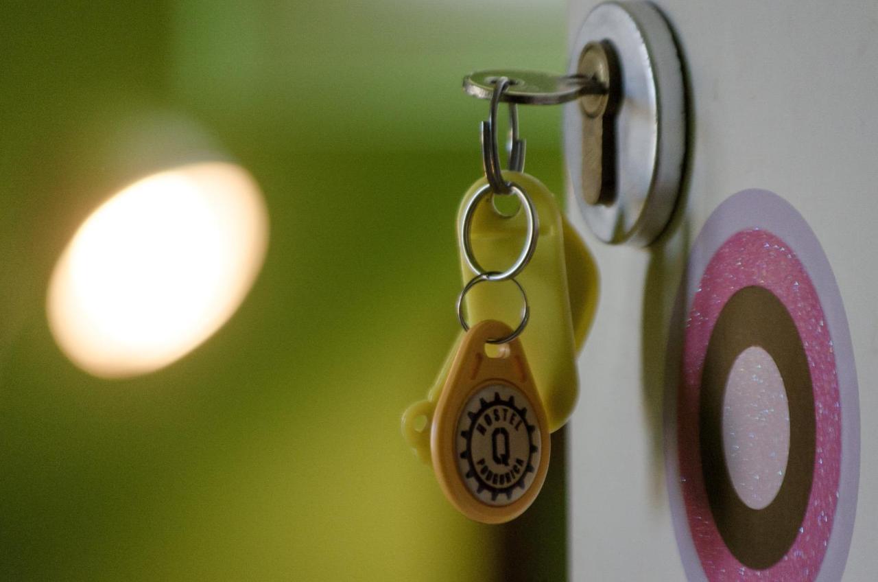 Q Podgorica Beds,Rooms And More Экстерьер фото