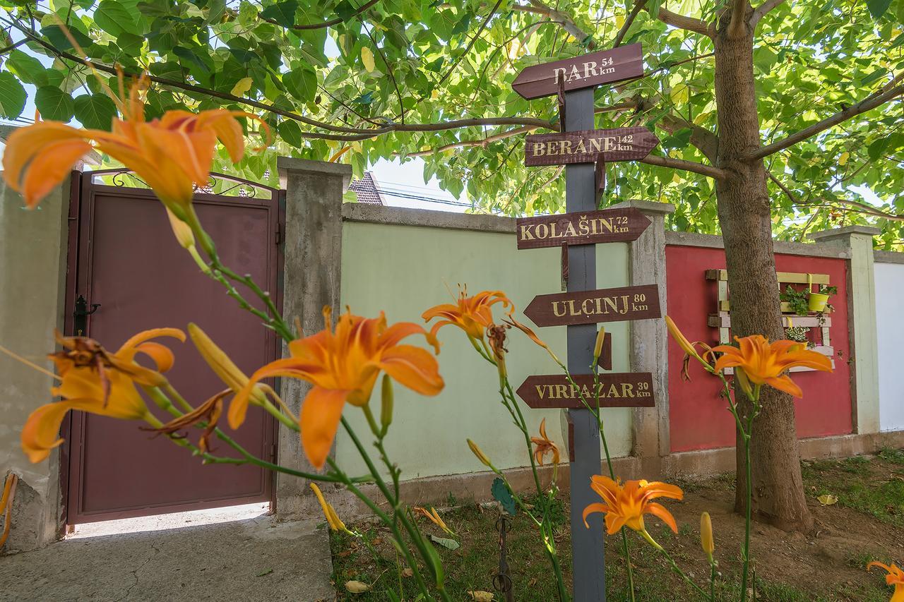 Q Podgorica Beds,Rooms And More Экстерьер фото